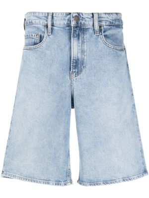 Calvin Klein logo-patch mid-rise denim shorts - Blue