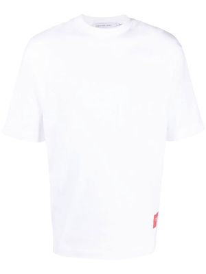 Calvin Klein logo-patch short-sleeved T-shirt - White