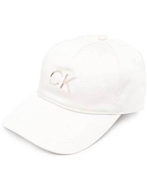 Calvin Klein logo plaque baseball cap - White