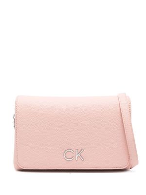 Calvin Klein logo-plaque cross body bag - Pink