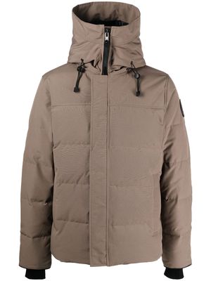 Canada Goose logo-patch padded down jacket - Neutrals