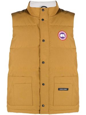 Canada Goose logo-patch padded gilet - Brown