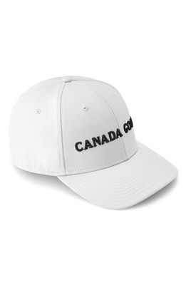 Canada Goose Tech Flexfit Baseball Cap in Black/White - Noir/Blanc