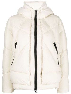 Canadian Club quilted hooded puffer jacket - Neutrals