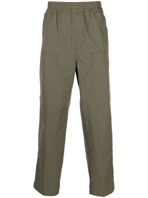 Carhartt WIP logo-patch detail trousers - Green