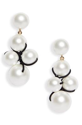 Carolina Herrera Contessa Imitation Pearl Cluster Drop Earrings in Pearl/Gold 917