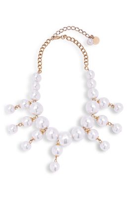 Carolina Herrera Imitation Pearl Necklace in Pearl 159