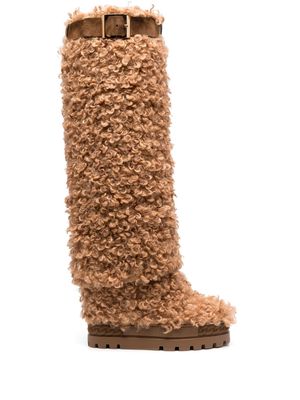 Casadei Yeti shearling boots - Brown