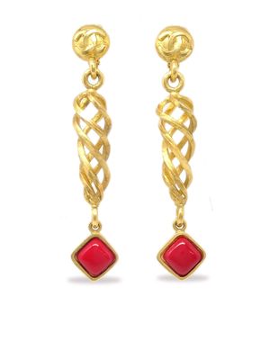 CHANEL Pre-Owned 1995 CC drop clip-on earrings - Gold