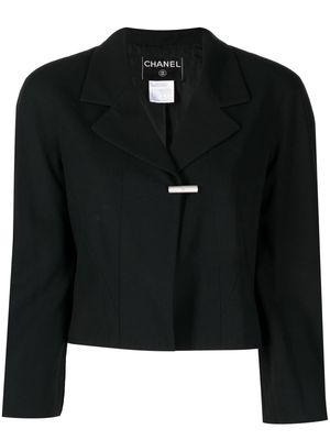 CHANEL Pre-Owned 1999 concealed fastening cropped wool jacket - Black