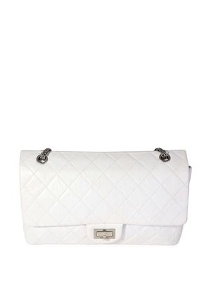 Chanel Pre-Owned 2.55 Reissue 277 shoulder bag - White