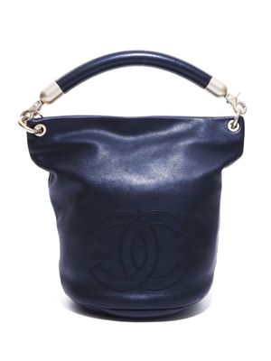CHANEL Pre-Owned 2000 CC stitch bucket bag - Black