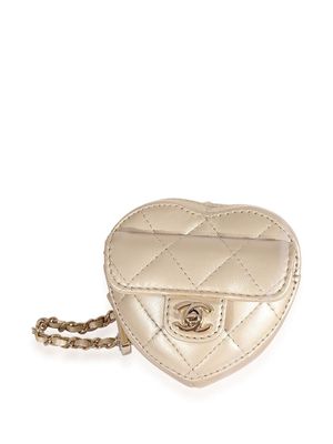 Chanel Pre-Owned diamond-quilted heart-shaped necklace pouch - Gold