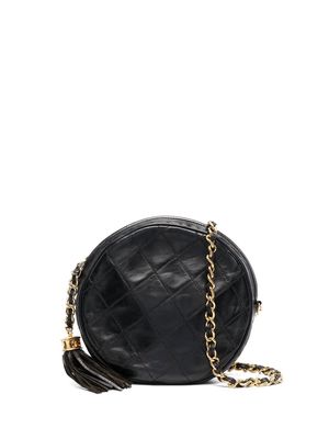 Chanel Pre-Owned quilted round shoulder bag - Black