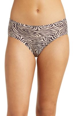 Chantelle Lingerie Soft Stretch Seamless Hipster Panties in Safari Nude-Ink