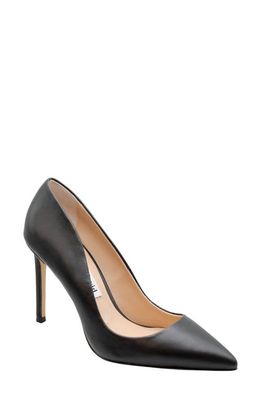 Charles David Rivals Pointed Toe Pump in Black/Leather