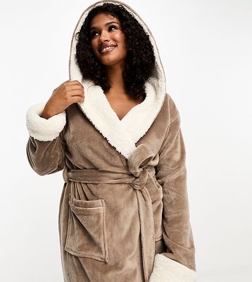 Chelsea Peers Curve cozy towelling robe in mauve brown
