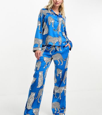 Chelsea Peers Exclusive premium satin leopard print revere top and pants pajama set in colbalt blue
