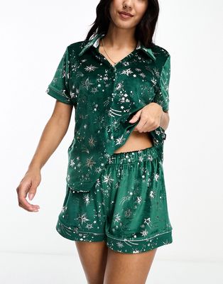 Chelsea Peers velvet revere top and short pajama set with silver foil print in forest green