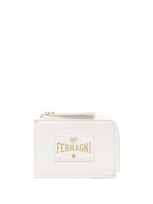 Chiara Ferragni logo-patch zip-up wallet - White