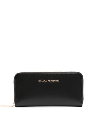 Chiara Ferragni logo-plaque zip-fastening wallet - Black