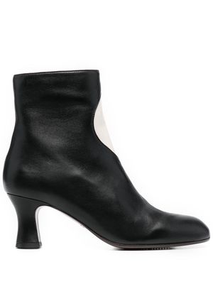 Chie Mihara Akemi two-tone ankle boots - Black