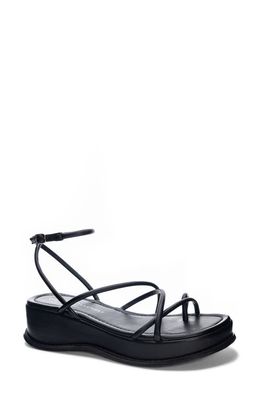 Chinese Laundry Clairo Strappy Platform Sandal in Black