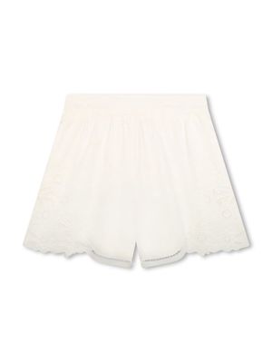 Chloé Kids embroidered-design organic cotton shorts - White
