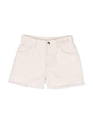 Chloé Kids logo-embroidered denim shorts - Neutrals