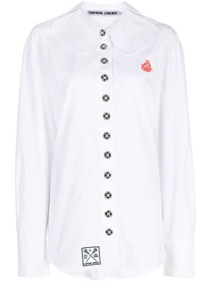 Chopova Lowena logo-patch buttoned cotton shirt - White