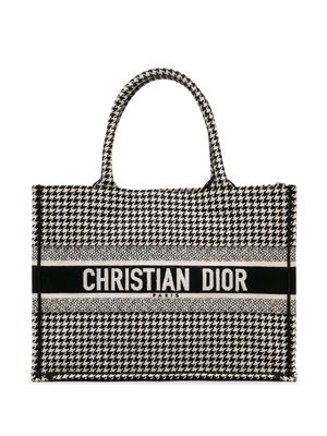 Christian Dior Pre-Owned 2019 medium Dior Book Tote bag - White