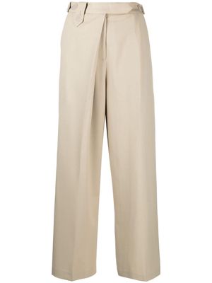Christopher Esber The Bermuda pleated trousers - Neutrals