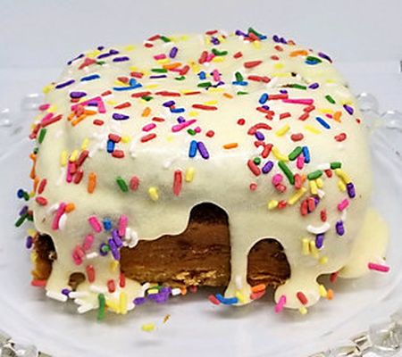 CinnaMom Bakery Birthday Cake Jumbo Cinnamon Ro lls 6-Pack