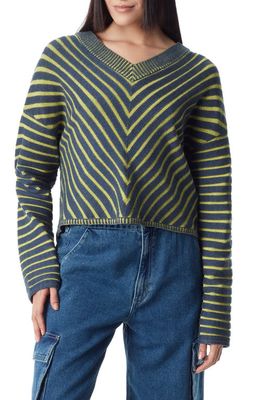 Circus NY Stripe V-Neck Crop Sweater in Naval Academy Combo