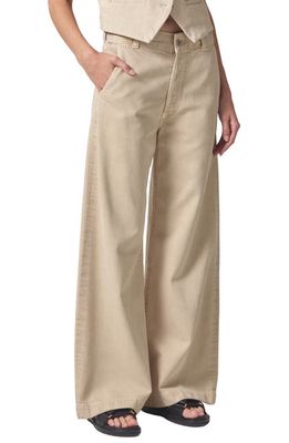 Citizens of Humanity Beverly Slouchy Bootcut Pants in Taos Sand