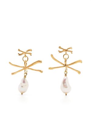 Claire English Filibuster pearl-drop earrings - Gold