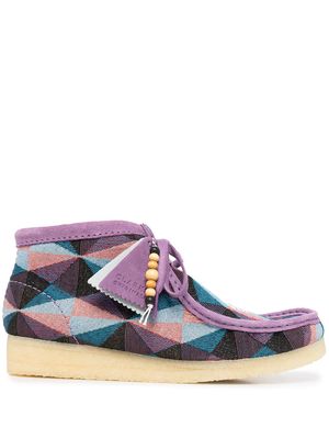 Clarks Originals Wallabee lace-up fastening boots - Purple