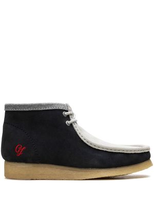 Clarks Wallabee "Navy/Grey" suede boots - Blue