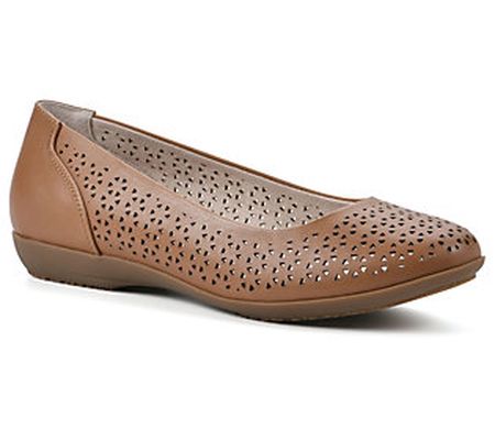 Cliffs by White Mountain Ballet Flats - Cindy