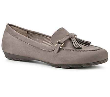 Cliffs by White Mountain Loafer Flats - Gush