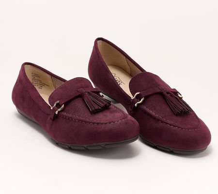 Cliffs by White Mountain Loafer with Tassel- Gush