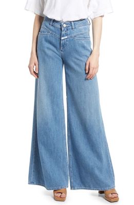Closed Flared-X Wide Leg Jeans in Light Blue