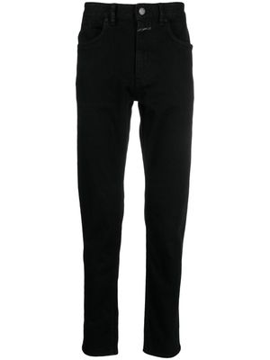 Closed logo-patch cotton tapered jeans - Black