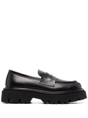 Closed penny-slot leather loafers - Black