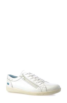 CLOUD Aika Sneaker in White Vernice