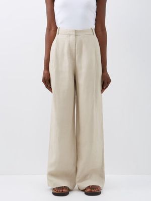 Co - Single-pleat Linen-blend Wide-leg Trousers - Womens - Oatmeal