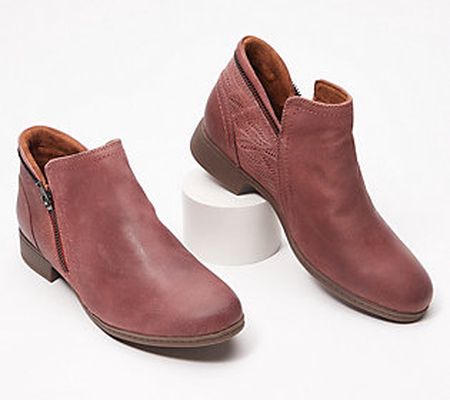 Cobb Hill Leather Ankle Boots- Crosbie