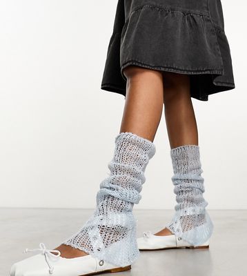COLLUSION open stitch knit leg warmers in light blue