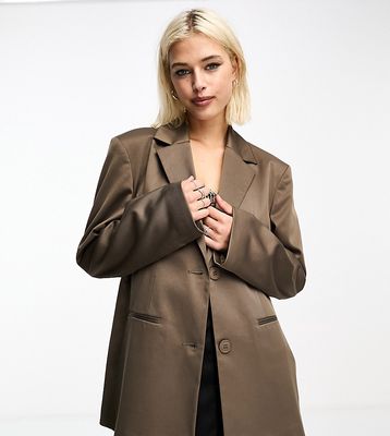 COLLUSION oversized woven blazer with pockets in olive-Green
