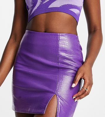 COLLUSION PU slit detail mini skirt in purple